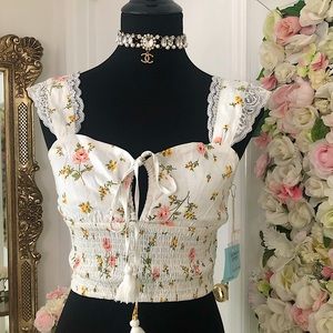 Floral Lace Tie Crop Top 🌸